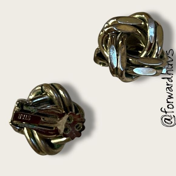 Vintage STAR Clip-On Knot Earrings – Silver-Tone – Twisted Loop Design - Picture 4 of 11